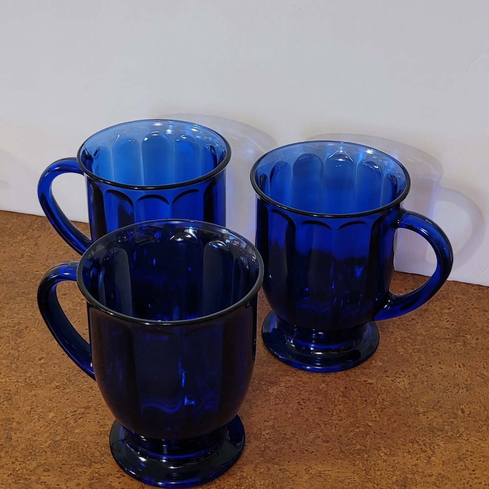 Set of 3 Anchor Hocking Cobalt Blue 16oz Mugs